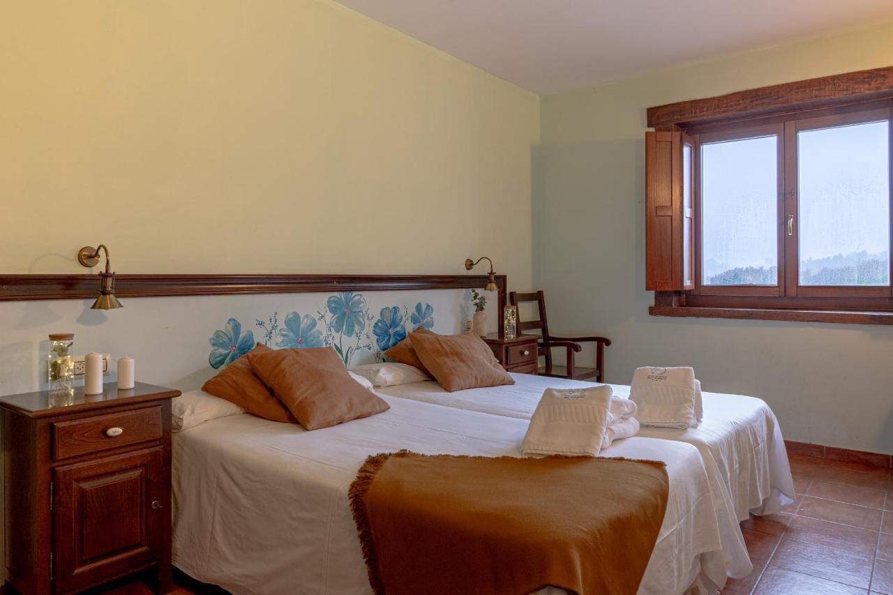 Hotel Balneario Rio Pambre Palas de Rei Екстериор снимка