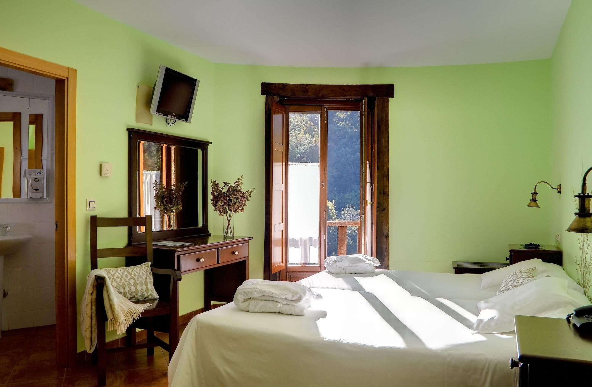 Hotel Balneario Rio Pambre Palas de Rei Екстериор снимка